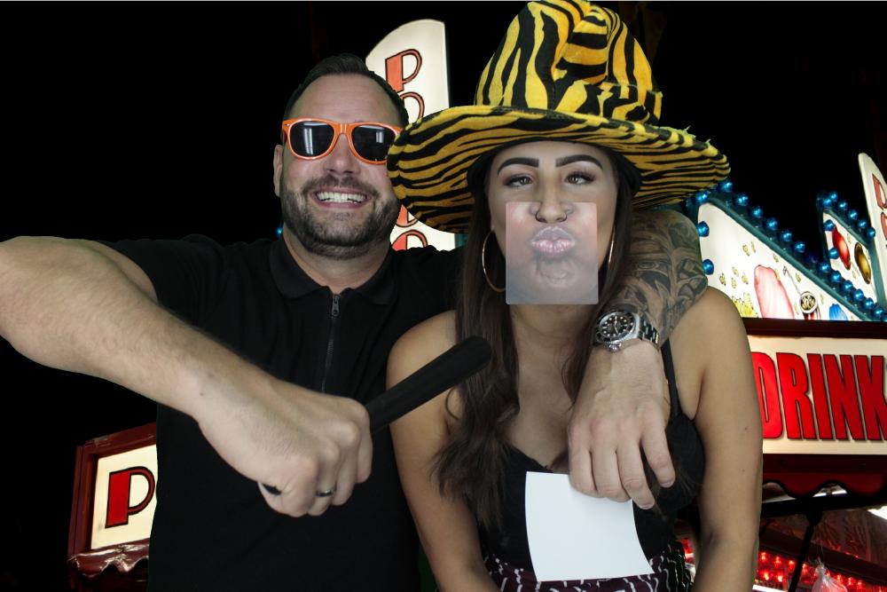 DHL South Regional Meeting | View more photos from the event at gallery.myphotoboothexperience.co.uk/u/MyPhotoBoothExperienceLtd/DHL-South-Regional-Meeting